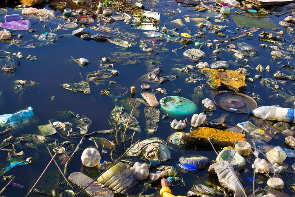 Umweltverschmutzung im Wasser